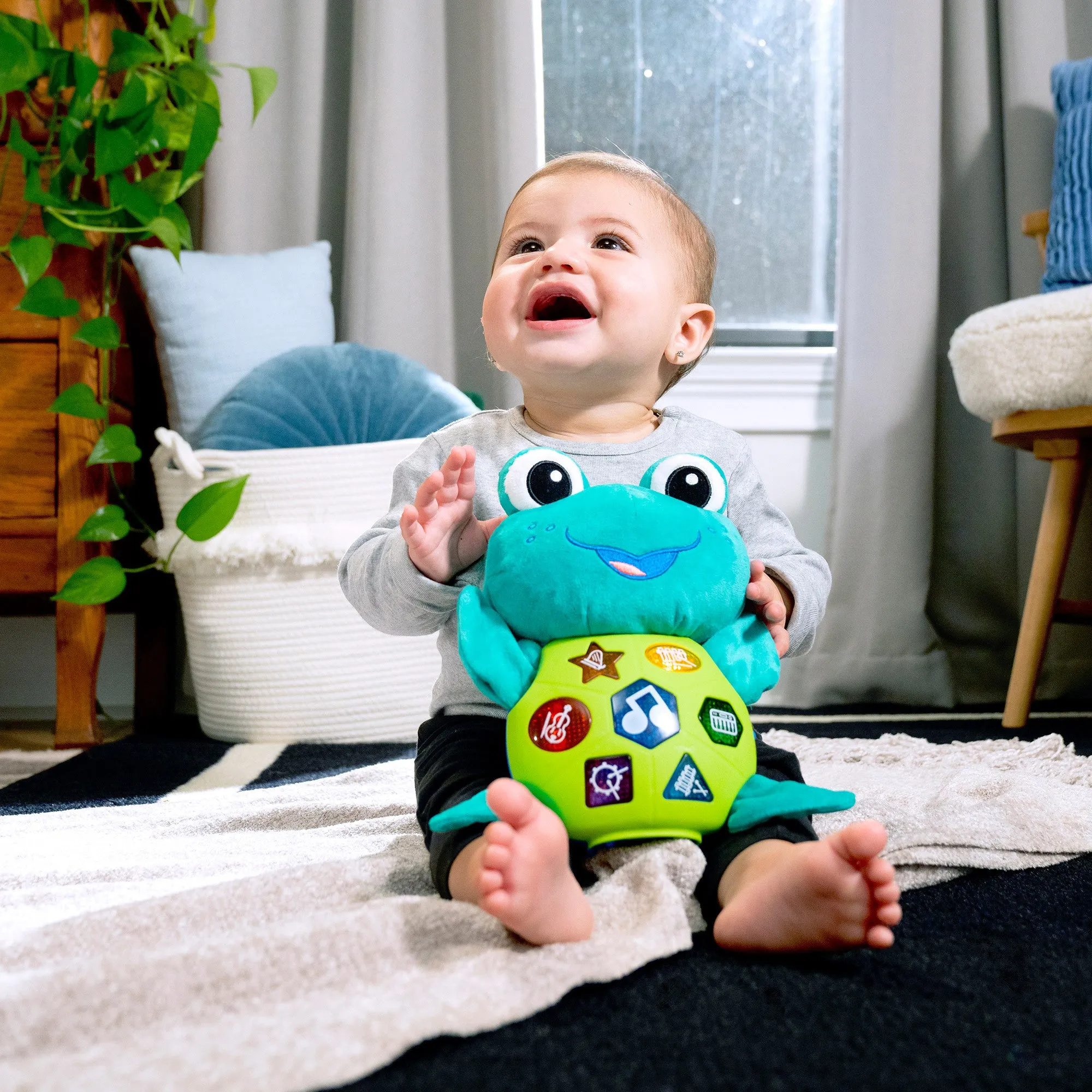 Baby Einstein -Neptune Cuddly Composer Musical Discovery Toy